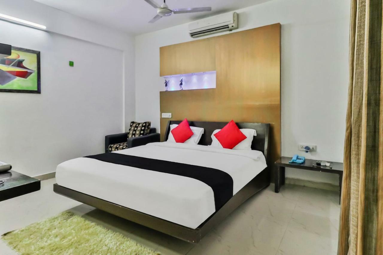 Capital O 16324 Niche Suites Bengalúr Exteriér fotografie